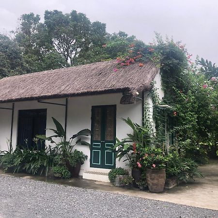 Giang House Apartment Hoa Binh ภายนอก รูปภาพ